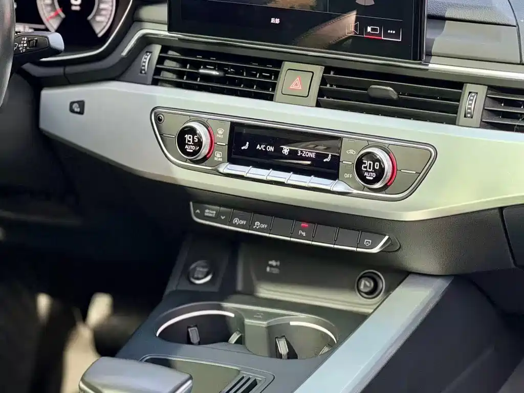 Audi A4L — миниатюра 7