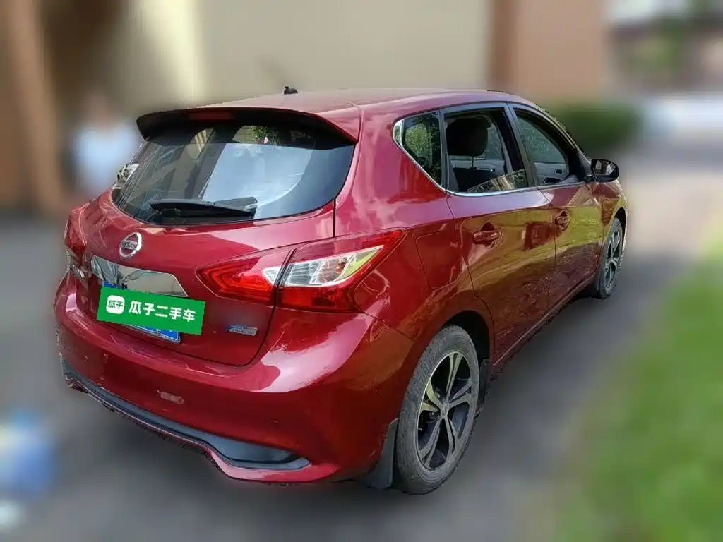 Nissan Tiida — миниатюра 4