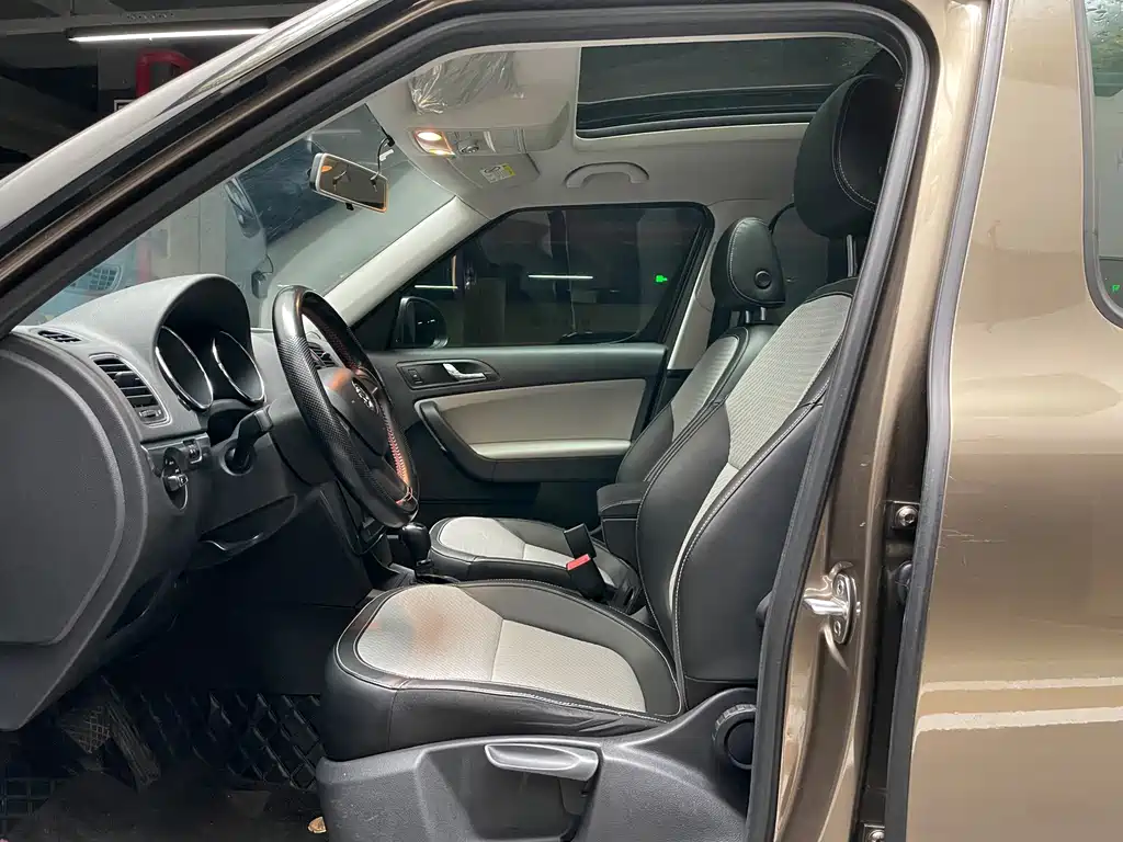 Skoda Yeti — миниатюра 16