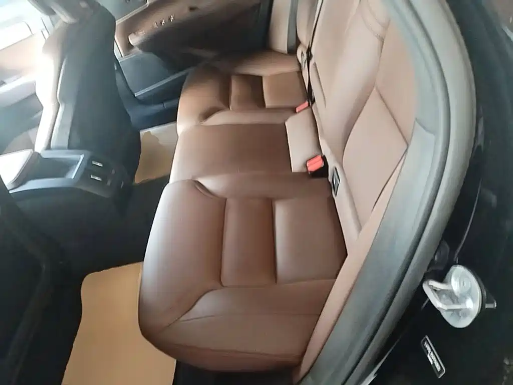 Volvo S90 — миниатюра 17
