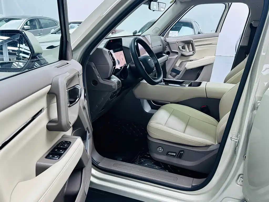 Haval Big Dog PLUS New Energy — миниатюра 4