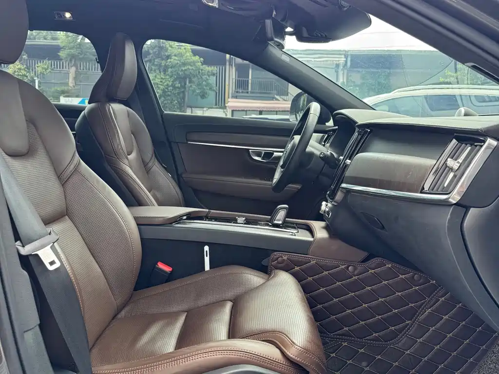 Volvo V90 — миниатюра 20
