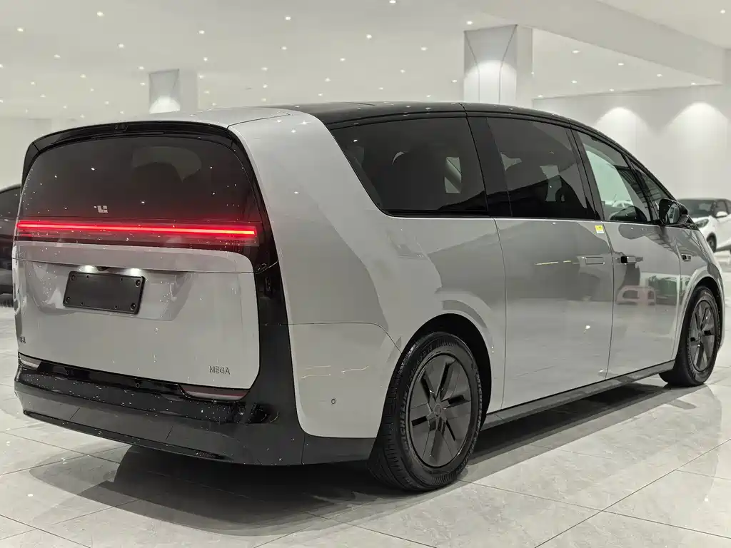 Li Auto Li MEGA — миниатюра 4