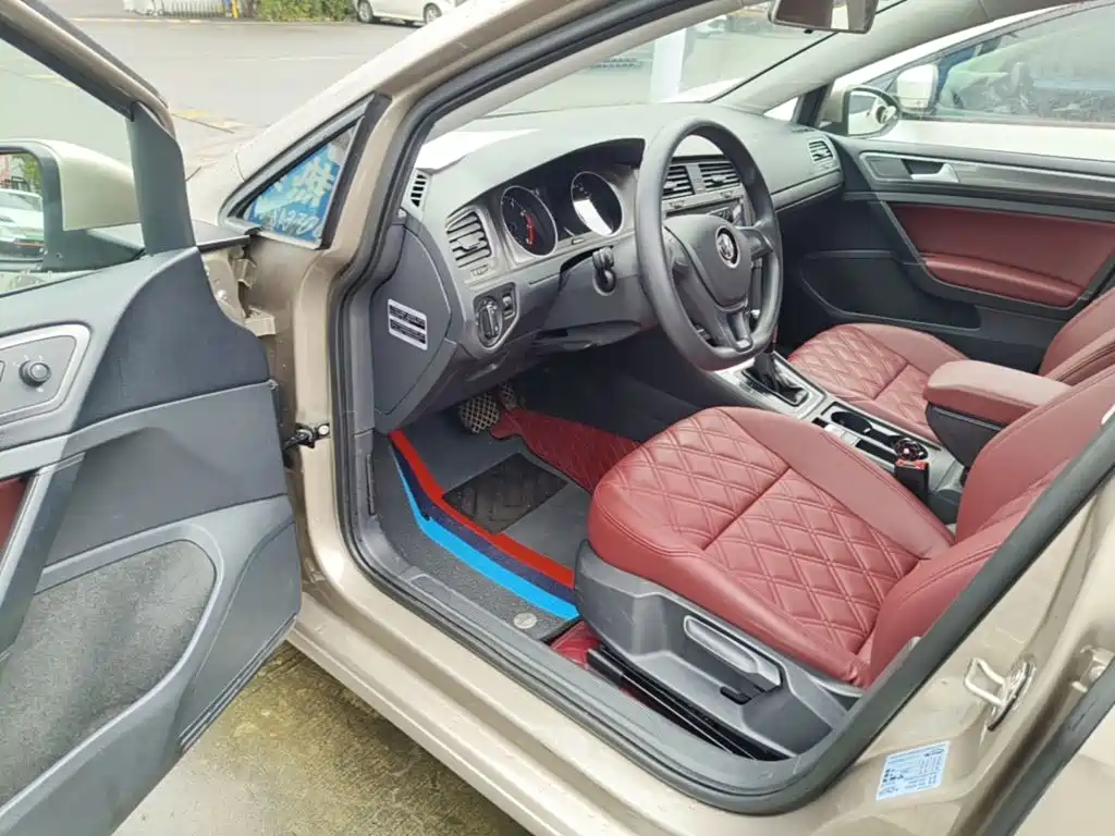 Volkswagen Golf — миниатюра 16