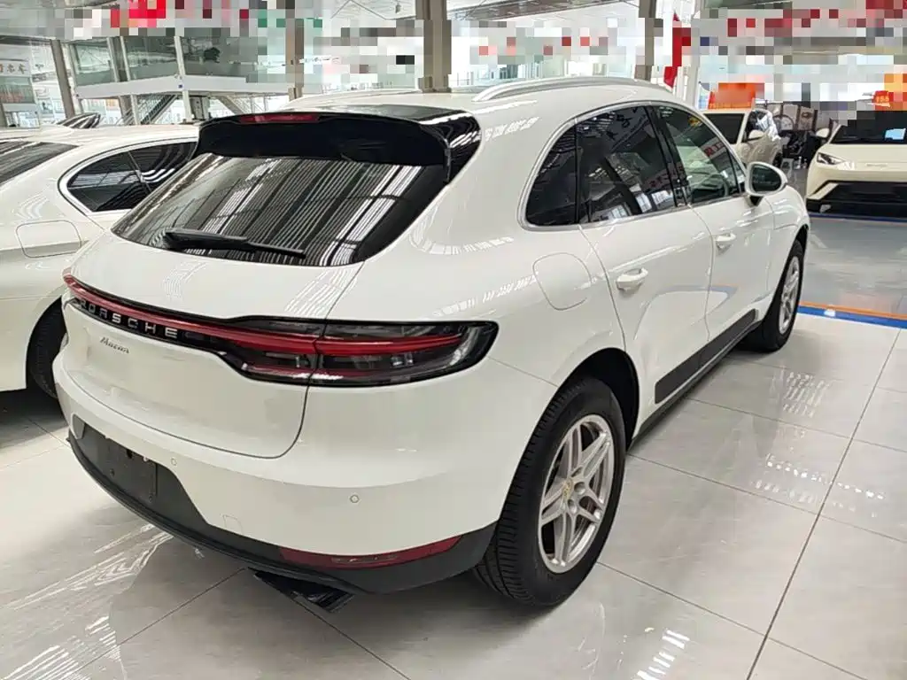 Porsche Macan — миниатюра 7