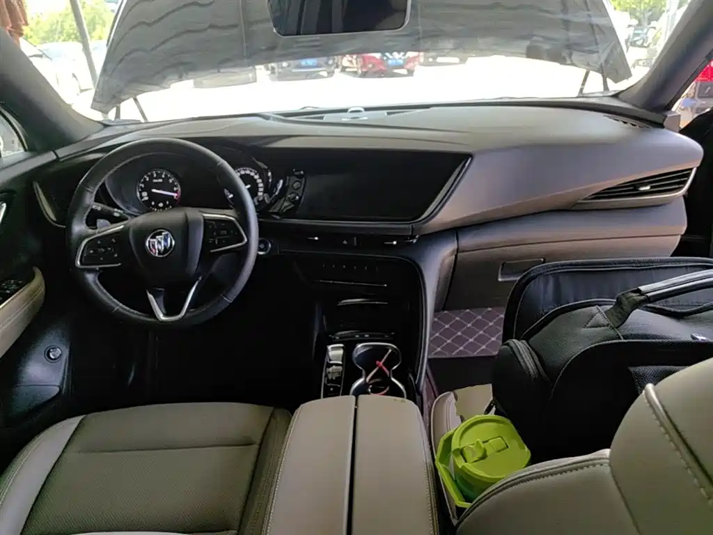 Buick Envision Plus Plus 2022 Plus 652T мест Luxury