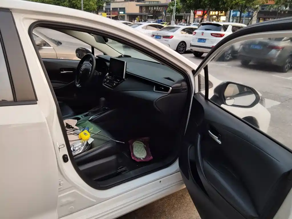 Toyota Corolla — миниатюра 18
