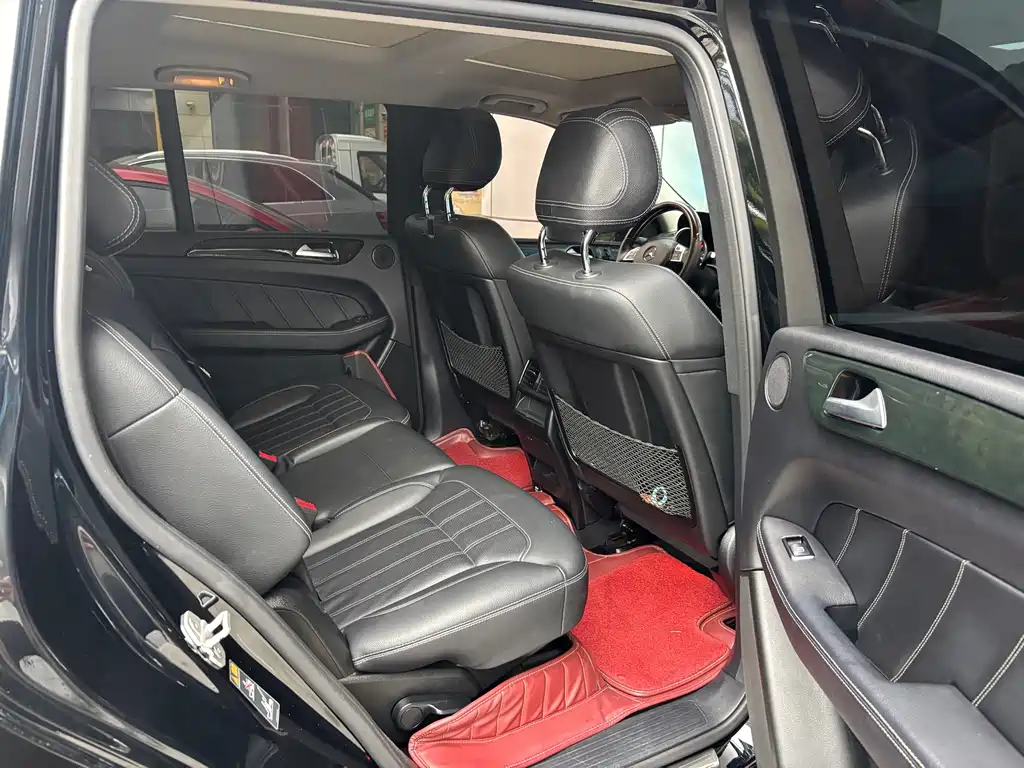 Mercedes-Benz GL-Class — миниатюра 14