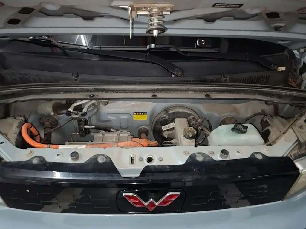 Wuling MINIEV — миниатюра 25