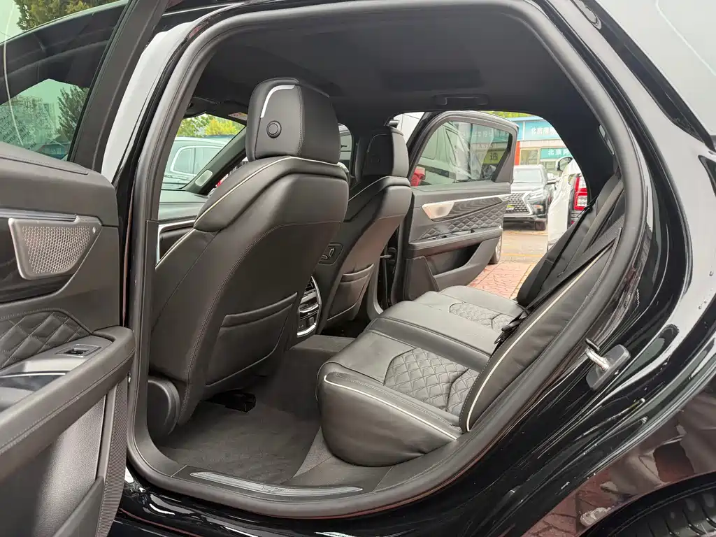Cadillac CT6 — миниатюра 3