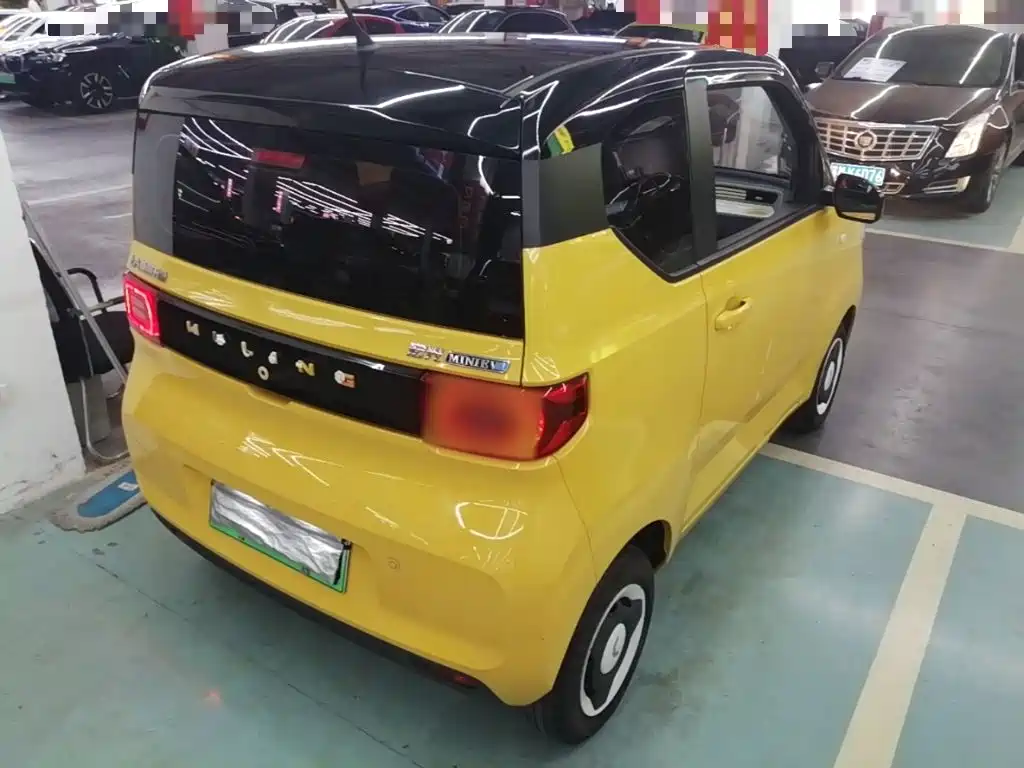 Wuling MINIEV — миниатюра 7