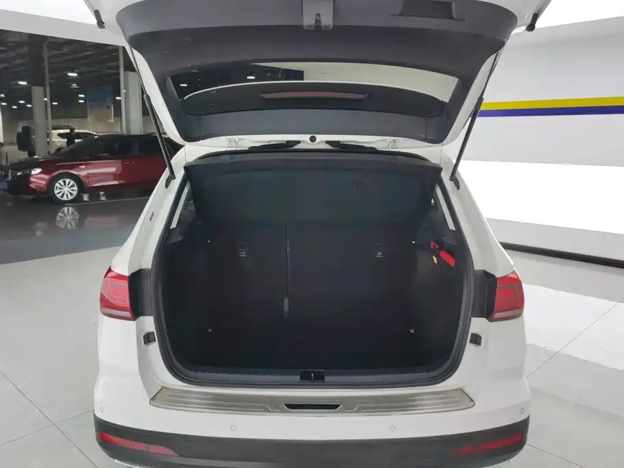 Volkswagen Tharu — миниатюра 4