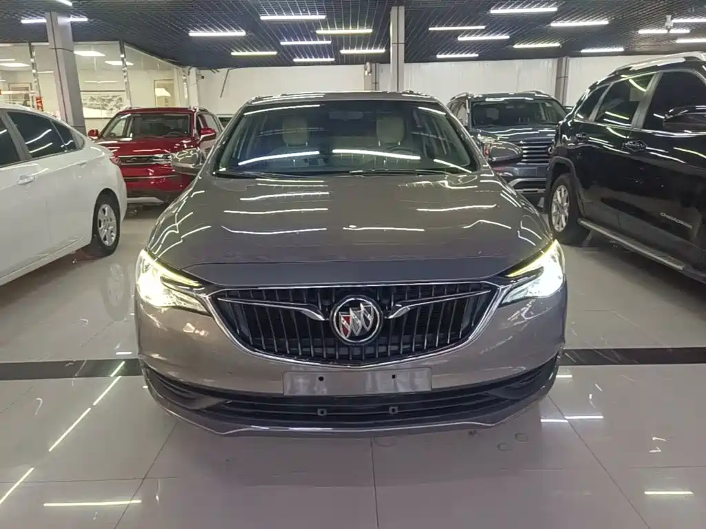 Buick Excelle — миниатюра 3
