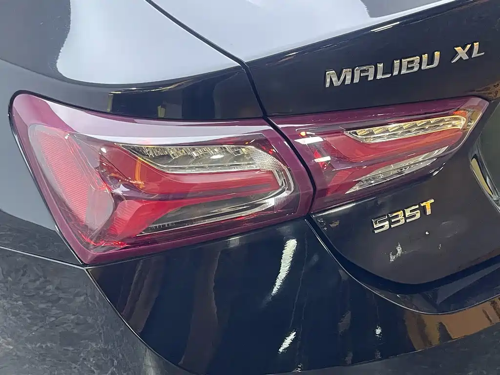 Chevrolet Malibu XL — миниатюра 7