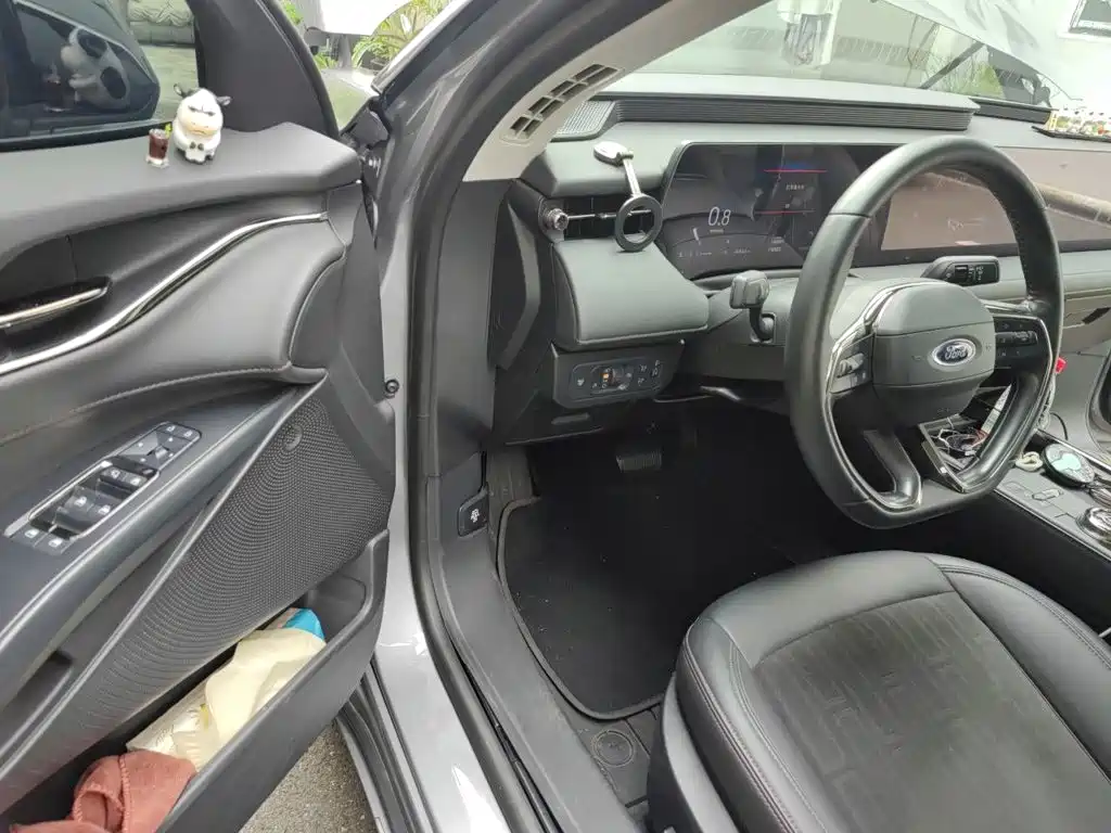 Ford Mondeo — миниатюра 17