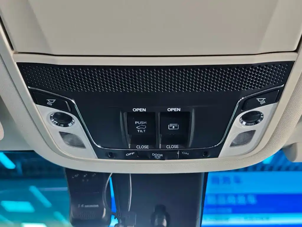 Honda Elysion — миниатюра 19
