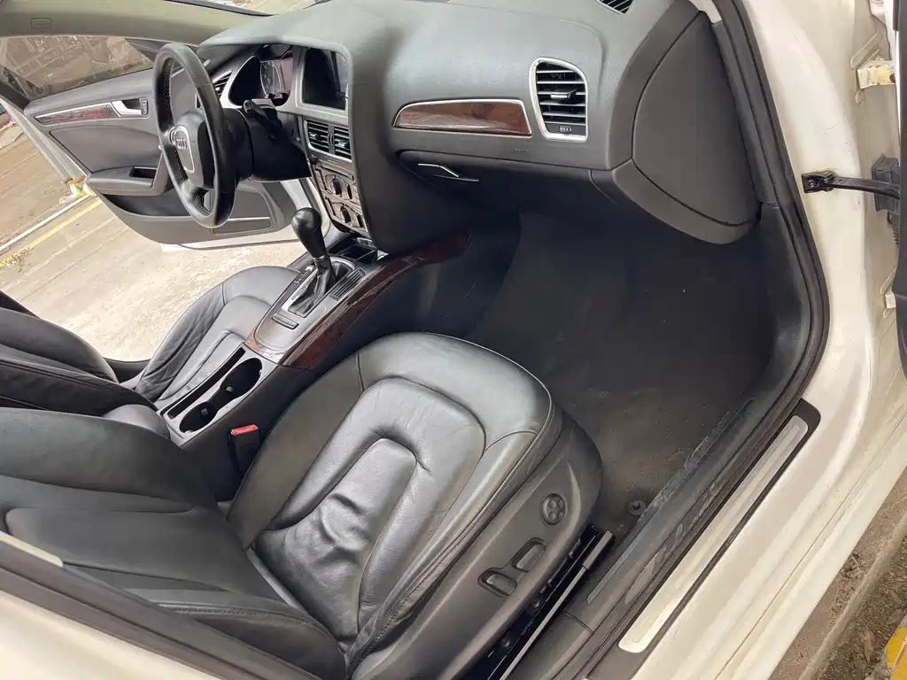 Audi A4L — миниатюра 12