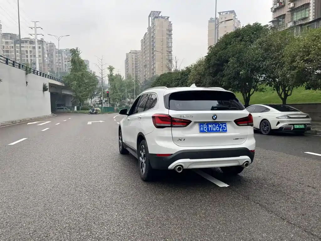 BMW X1 — миниатюра 14