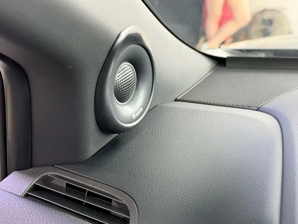 Toyota Sienna — миниатюра 13