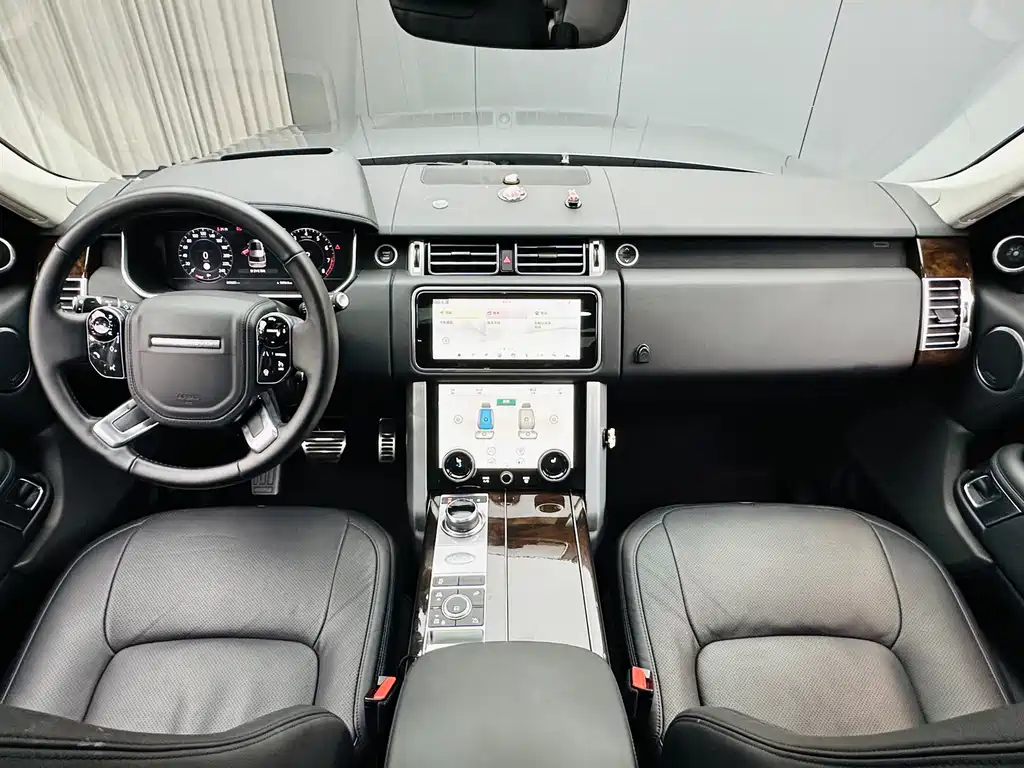 Land Rover Range Rover — миниатюра 24