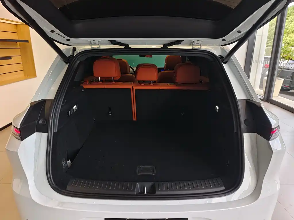 Li Auto Li L6 — миниатюра 6