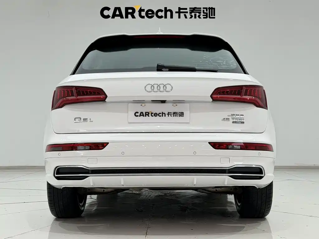 Audi Q5L — миниатюра 6