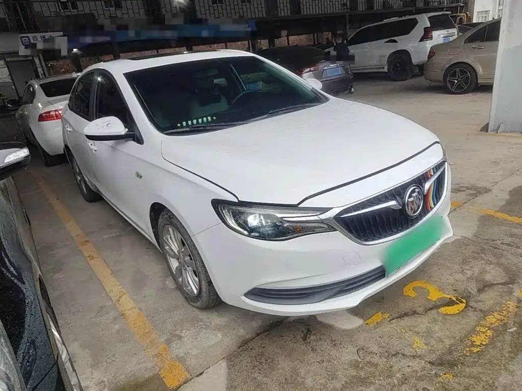 Buick Excelle — миниатюра 4