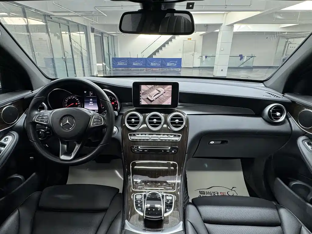 Mercedes-Benz GLC — миниатюра 10