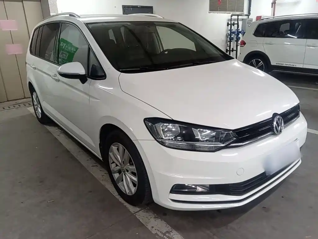 Volkswagen Touran — миниатюра 4