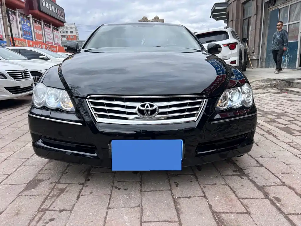 Toyota Reiz — миниатюра 2