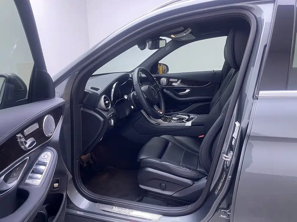 Mercedes-Benz GLC — миниатюра 11