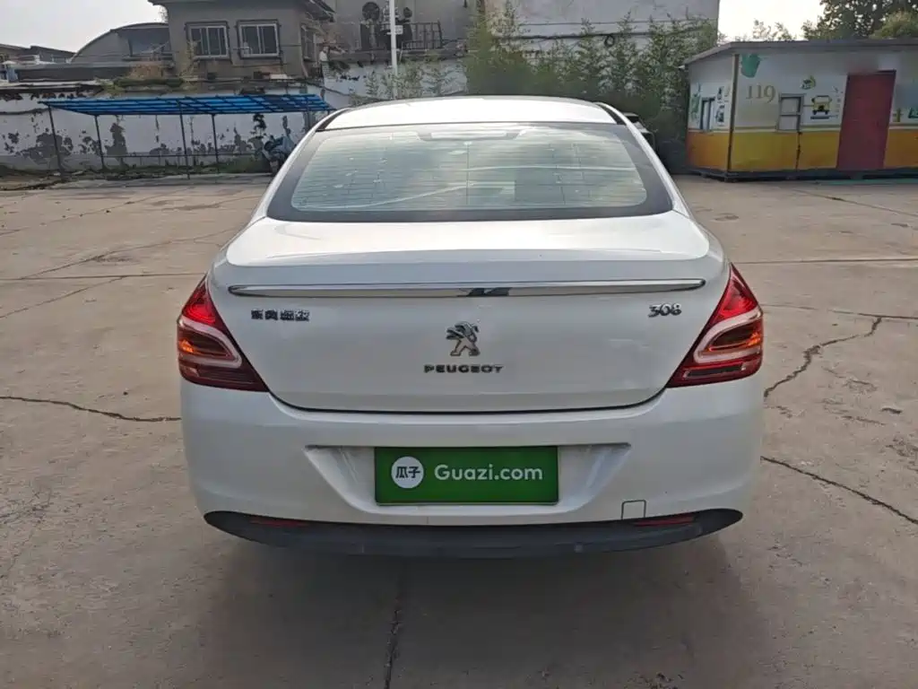 Peugeot 308 — миниатюра 6