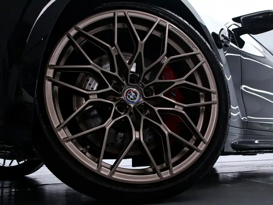 BMW M4 — миниатюра 15