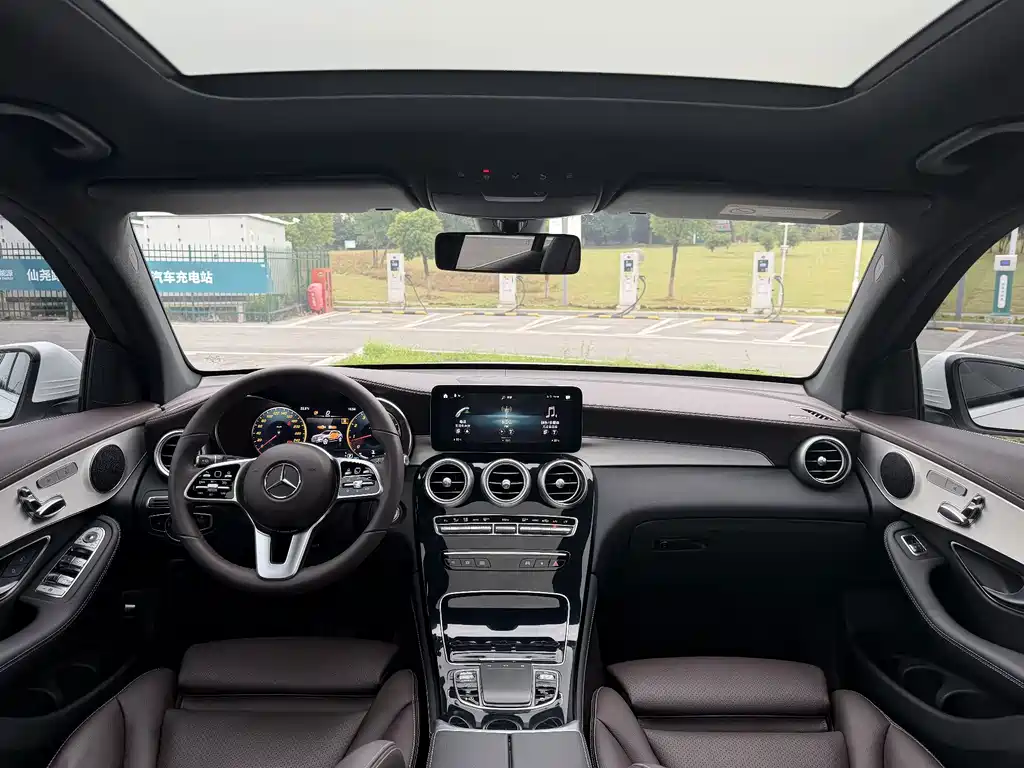 Mercedes-Benz GLC — миниатюра 3