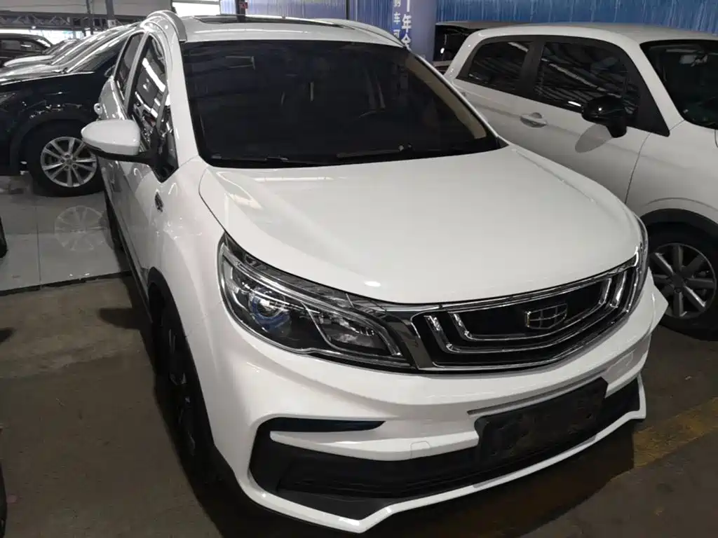 Geely Vision X3 — миниатюра 4