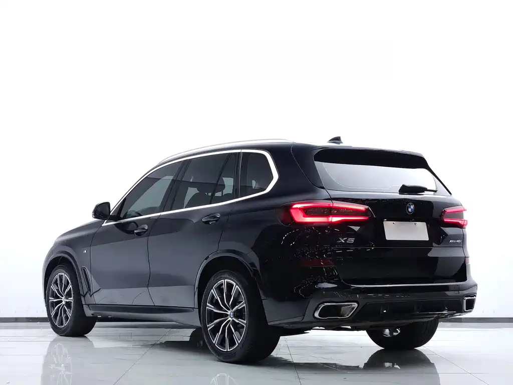 BMW X5 (Import) — миниатюра 6