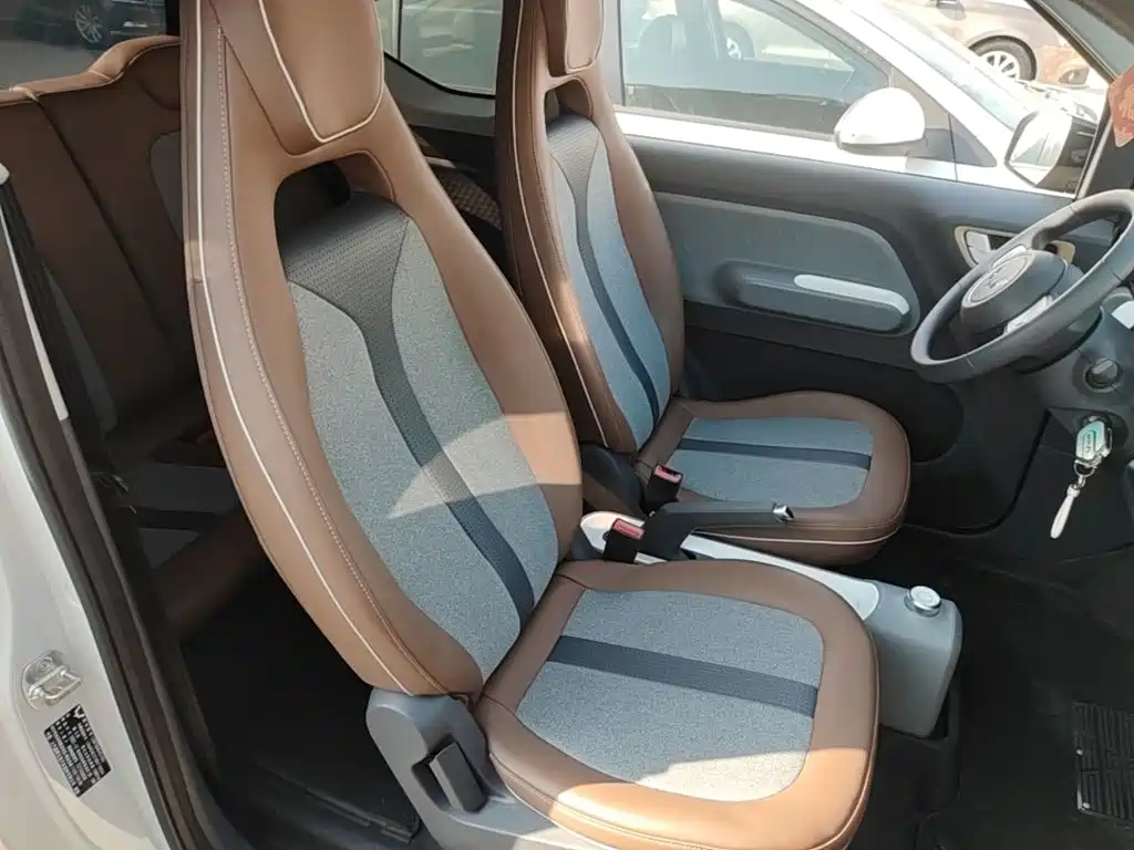 Wuling MINIEV — миниатюра 25