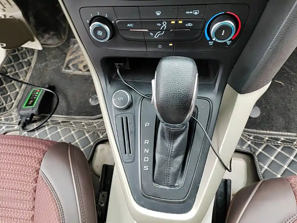 Ford Focus — миниатюра 14