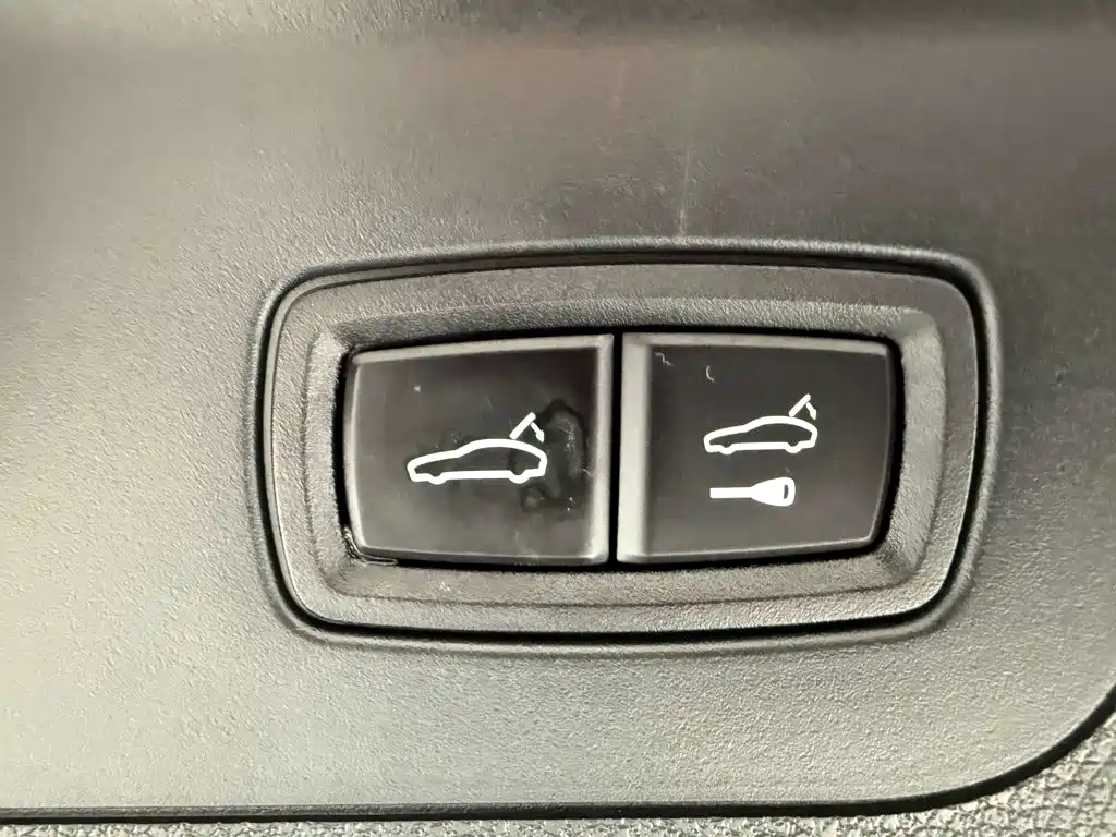Porsche Panamera — миниатюра 26