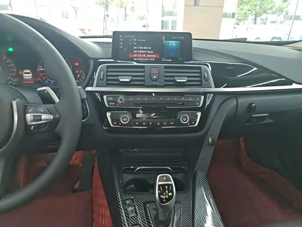 BMW 3 Series — миниатюра 13