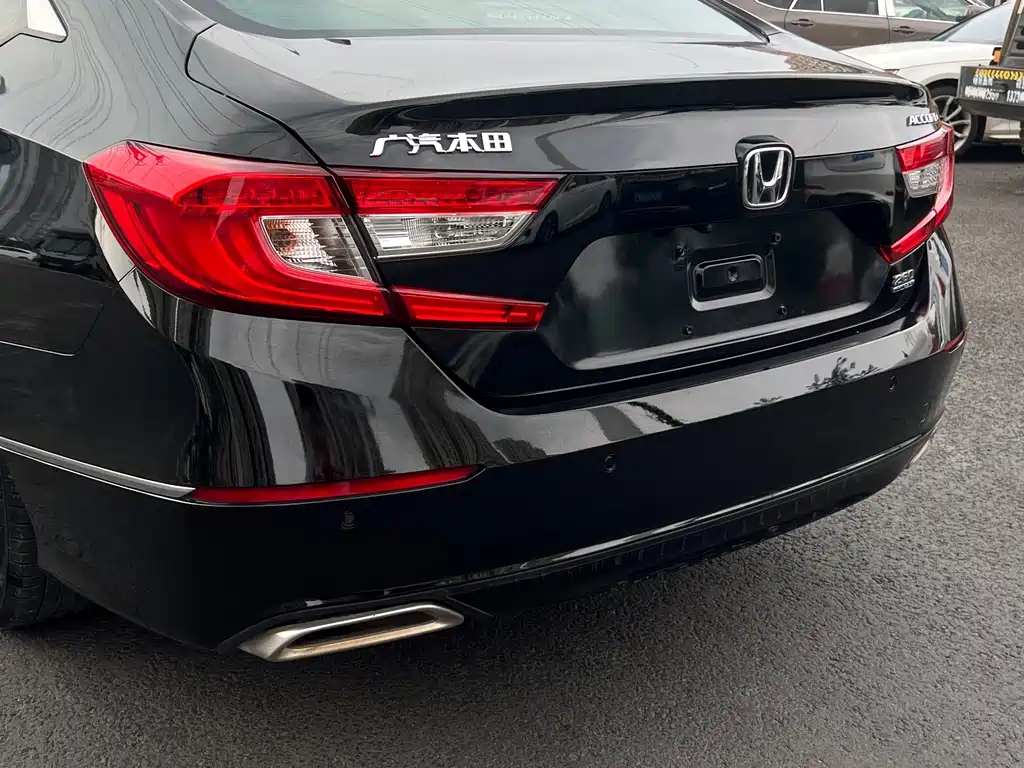 Honda Accord — миниатюра 26