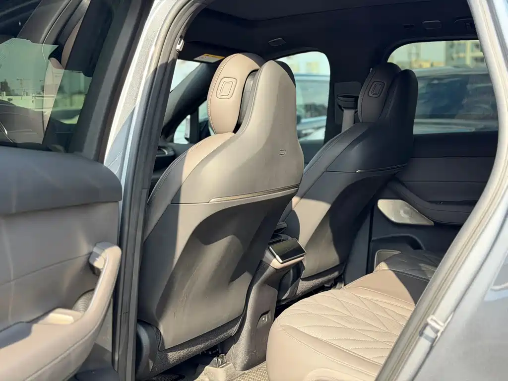 NIO ES6 — миниатюра 5