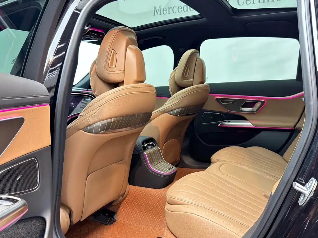 Mercedes-Benz E-Class New Energy — миниатюра 12