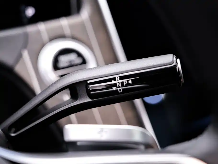 Mercedes-Benz E-Class — миниатюра 21
