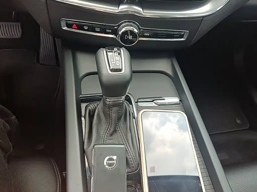 Volvo XC60 — миниатюра 14
