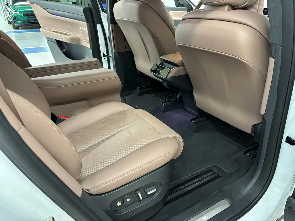 NIO ES8 2024 75kWh