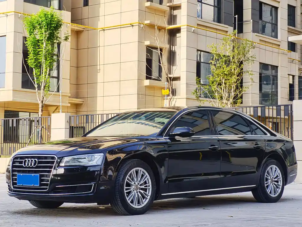 Audi A8 2016