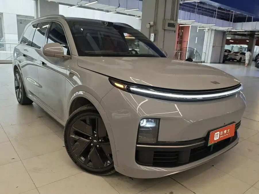 Li Auto Li L9 — миниатюра 2