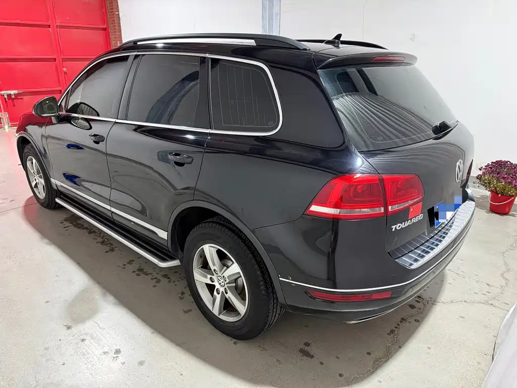 Volkswagen Touareg — миниатюра 4