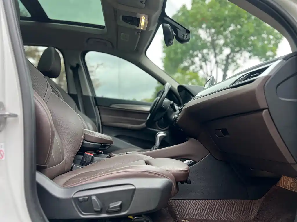 BMW X1 — миниатюра 24